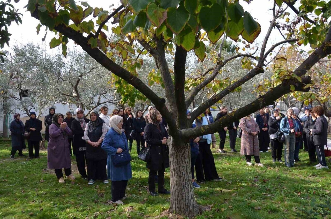 MANİSA İL HUKUK İŞLERİ ŞUBE MÜDÜRÜ NURAY YAMAN’IN ANNESİ AYSEL YAMAN İÇİN LALELİ CAMİİ’NDE...