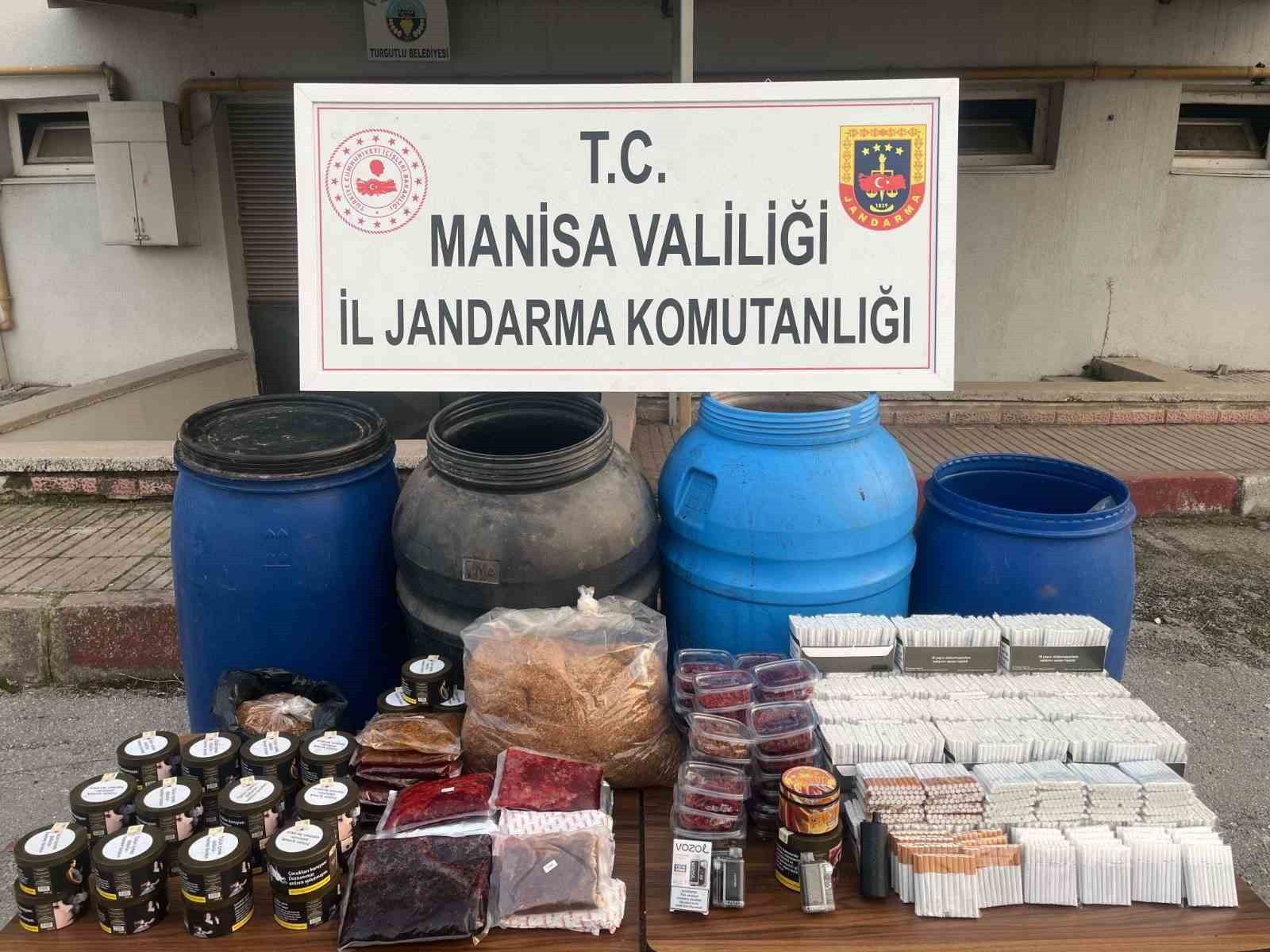 MANİSA’NIN TURGUTLU İLÇESİNDE JANDARMA EKİPLERİNCE DÜZENLENEN OPERASYONDA 640 LİTRE ŞARAP, 10 BİN...