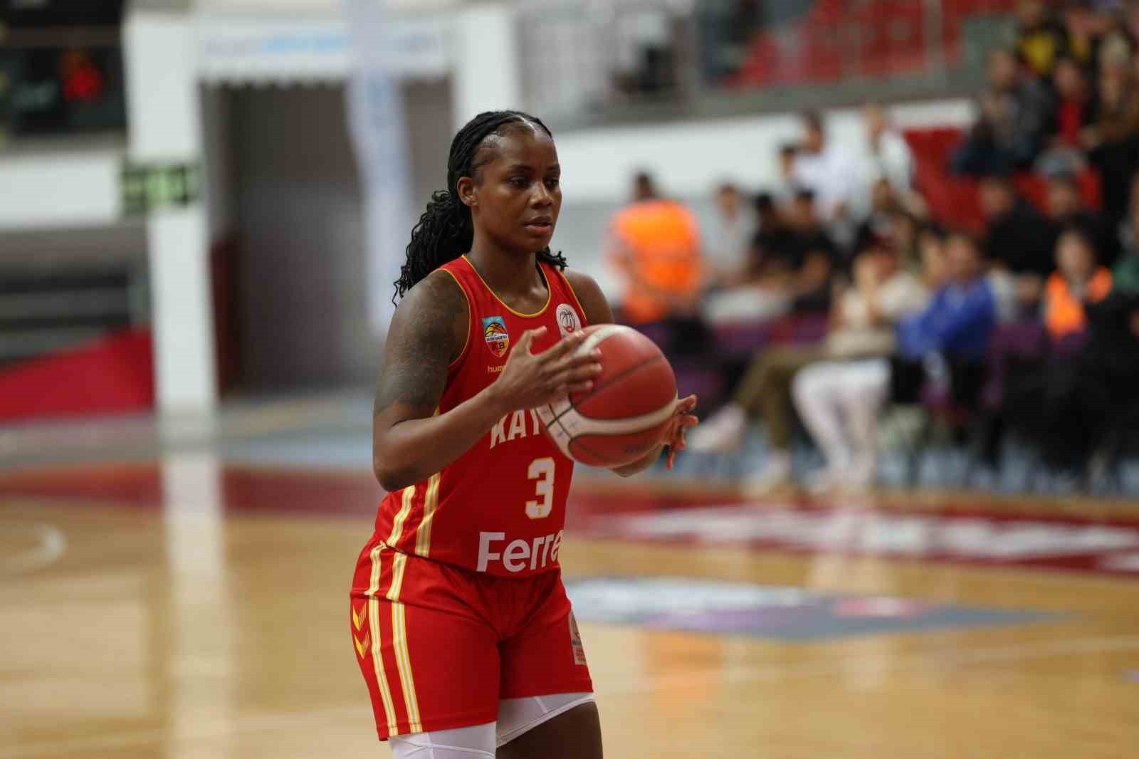 MELİKGAZİ KAYSERİ BASKETBOL EVİNDE KAZANDIĞI OGM ORMANSPOR MAÇINDA, 3 OYUNCU ÇİFT HANELİ SAYILARA...