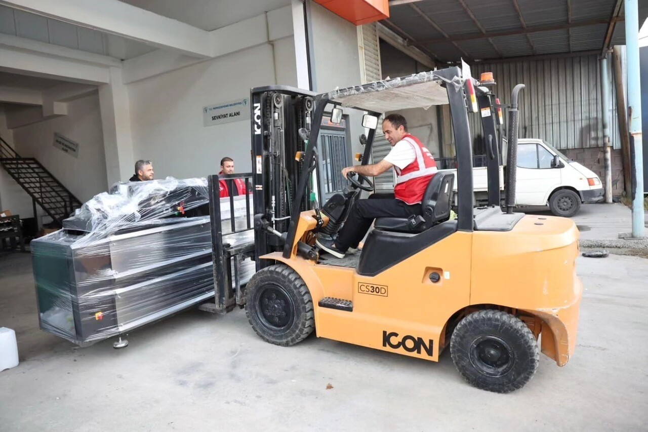 MERKEZEFENDİ BELEDİYESİ’NİN AR-GE VE İNOVASYON MERKEZİ’NDE ÜRETİLEN MAMA MAKİNELERİ, YENİ DURAĞI...