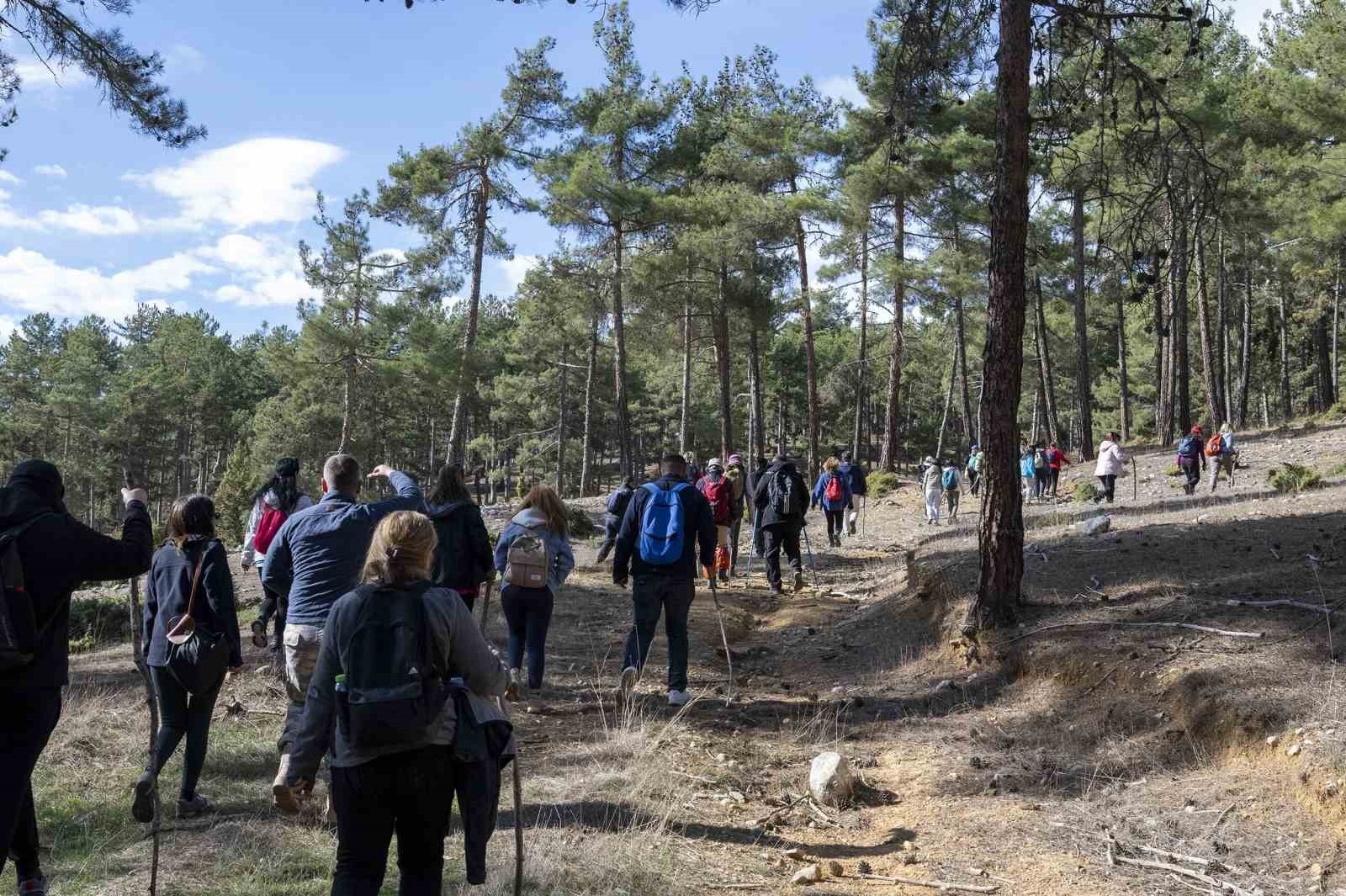 MERSİN BÜYÜKŞEHİR BELEDİYESİNİN TARİHİ ROTALARI GÜN YÜZÜNE ÇIKARAN ‘TARİHİ KİLİKYA YOLU...