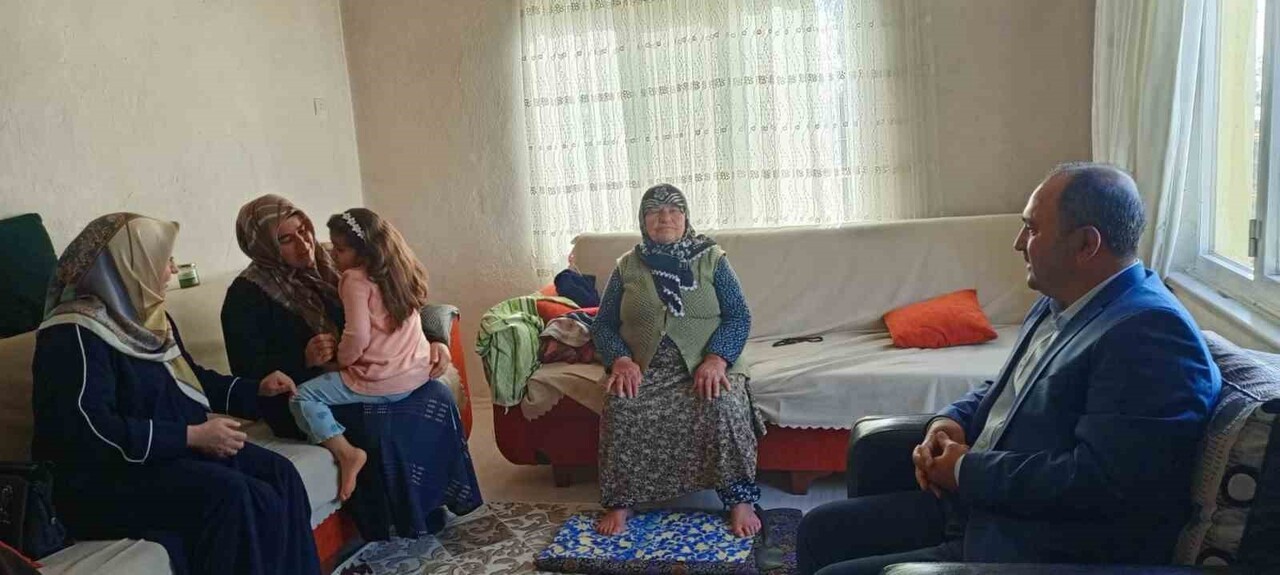 MERSİN İL MÜFTÜLÜĞÜ TARAFINDAN YÜRÜTÜLEN 'O KÖY BİZİM KÖYÜMÜZ' PROJESİ KAPSAMINDA ANAMUR’DA KÖY...