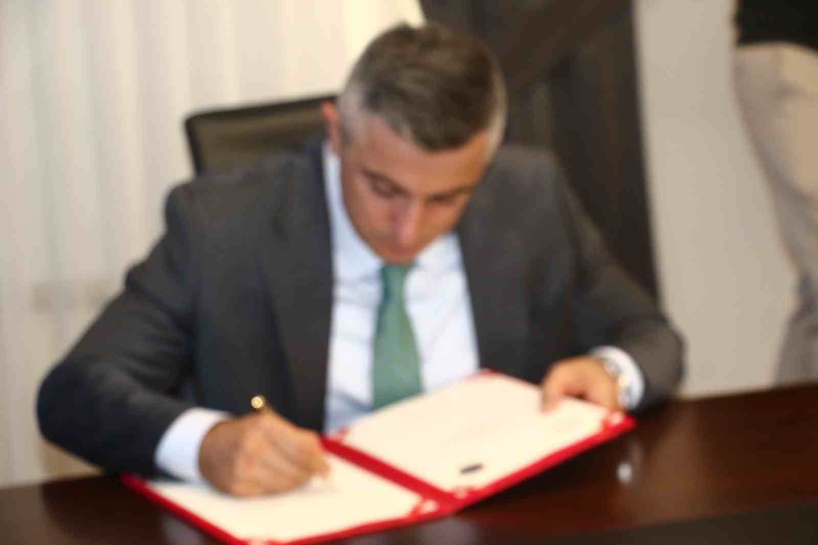 MİLLİ EĞİTİM BAKANLIĞI DESTEK HİZMETLERİ GENEL MÜDÜRÜ ÖMÜR FATİH KARAKULLUKÇU