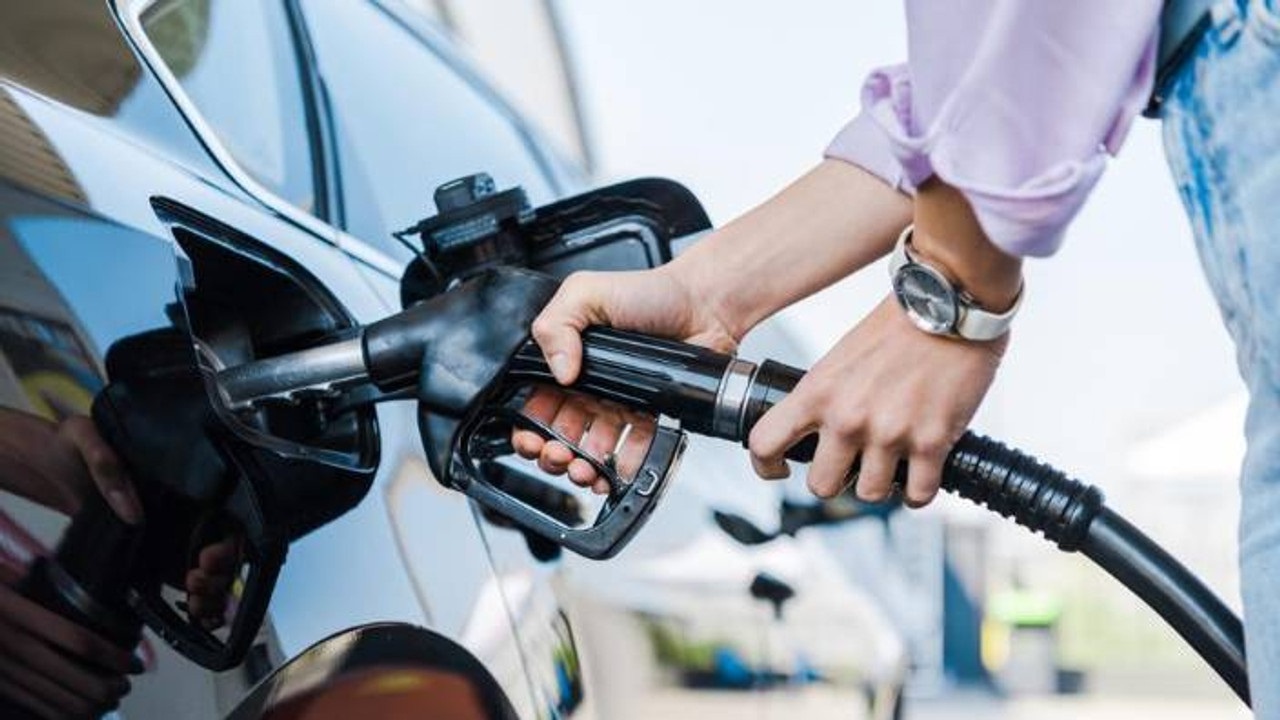 Motorin İndirimi: Salı Gecesi Litreye 2,44 TL — 50 Litrede 110 TL Kazanç