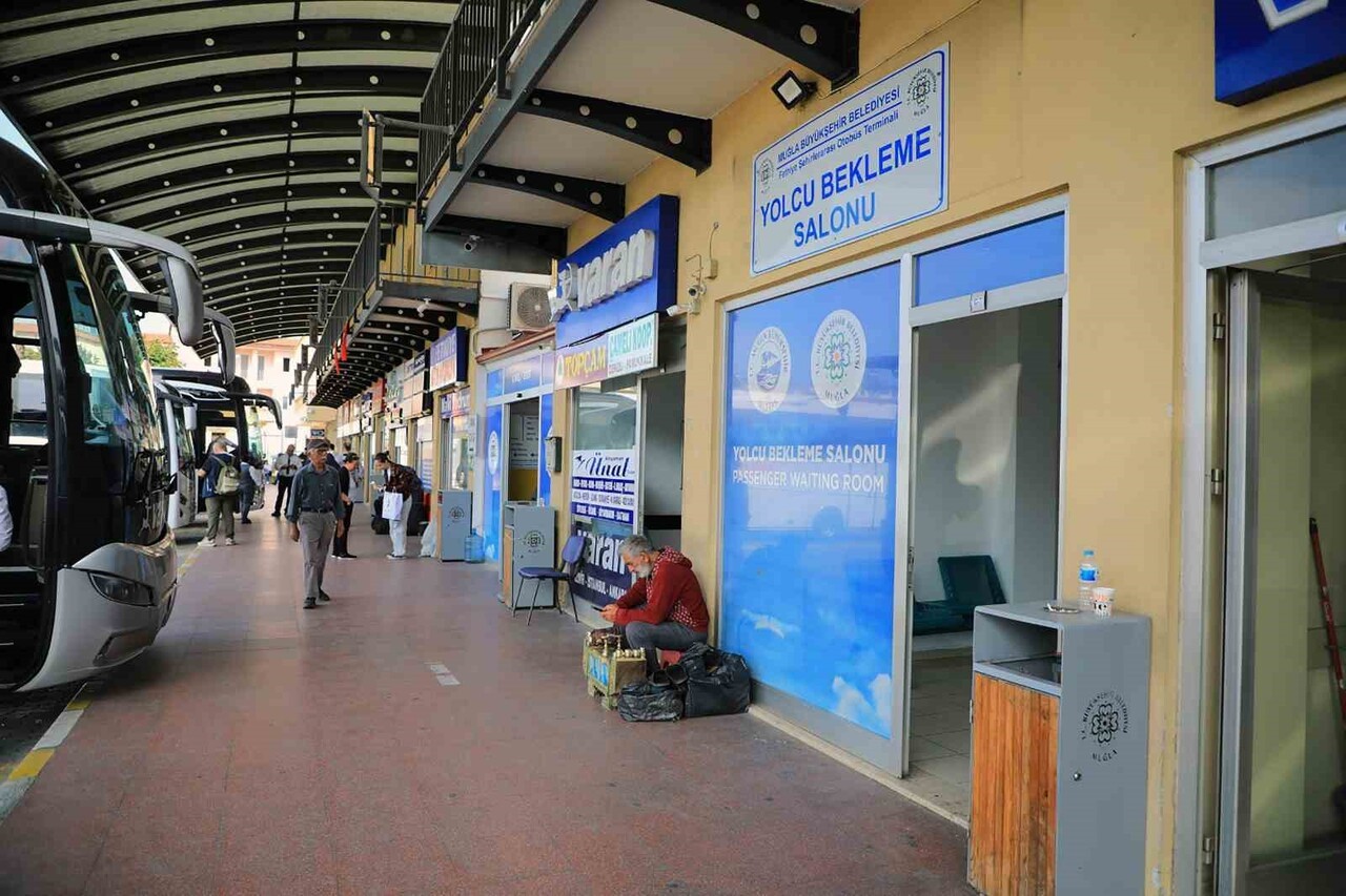 MUĞLA BÜYÜKŞEHİR BELEDİYESİ, FETHİYE ŞEHİRLERARASI OTOBÜS TERMİNALİNİ UZUN BİR HUKUK...