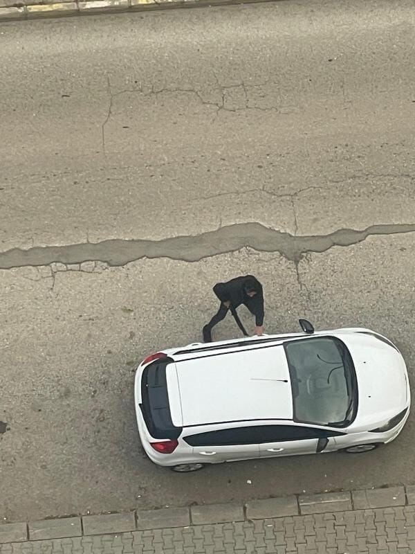 MUŞ’TA ESKİ EŞİ TARAFINDAN POMPALI TÜFEKLE VURULAN YASEMİN D., AĞIR YARALI HALDE HASTANEYE...