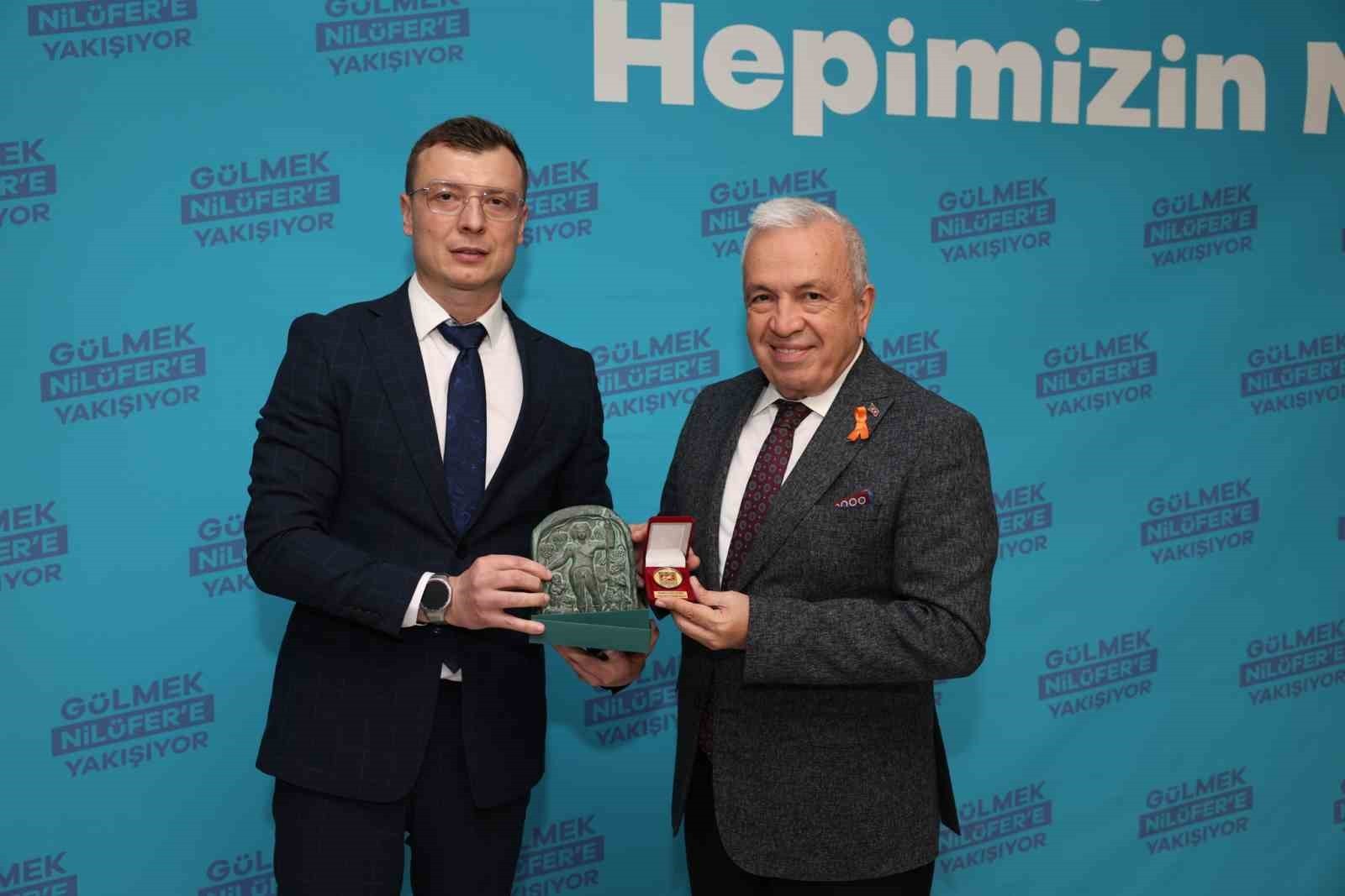 NİLÜFER BELEDİYE BAŞKANI ŞADİ ÖZDEMİR, BULGARİSTAN’IN ÖNEMLİ SANAYİ VE TİCARET MERKEZLERİNDEN...