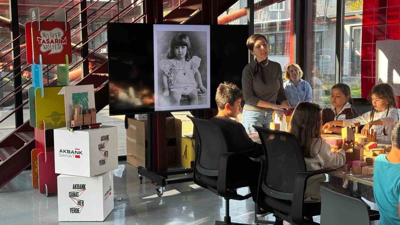 NİLÜFER BELEDİYESİ VE AKBANK SANAT’IN İŞ BİRLİĞİYLE BAŞLAYAN ÇOCUK ATÖLYELERİ, SANATI PANCAR...
