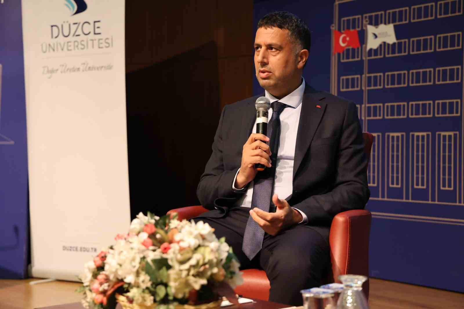 ORMAN FAKÜLTESİ DEKANI PROF. DR. ABDURRAHİM AYDIN DOĞA BİLİMLERİ UZMANLARININ GELECEKTE HEMEN HER...