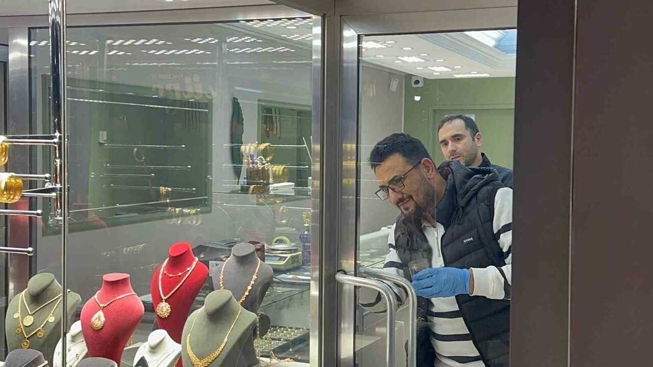 POLİS EKİPLERİ ÇALIŞMASI