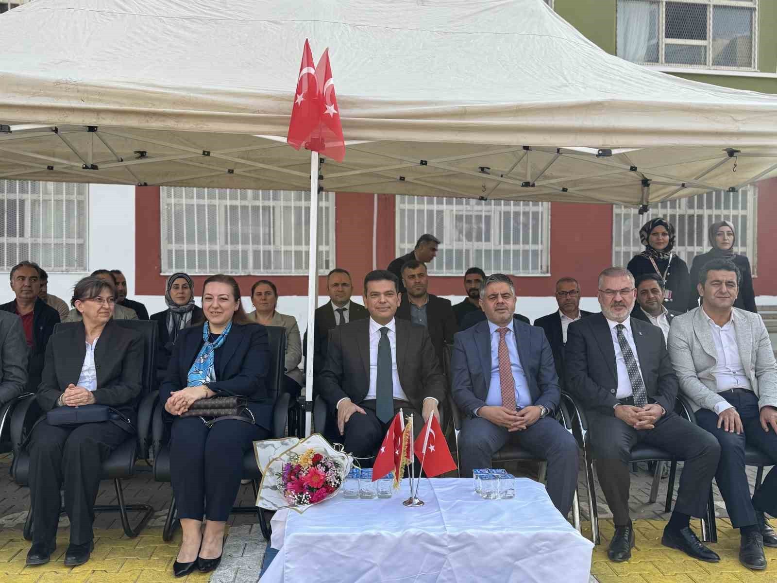 PROGRAMA, İL SAĞLIK MÜDÜRÜ SAFFET YAVUZ, KIZILTEPE KAYMAKAMI ABDULLAH ŞAHİN, İLÇE MİLLİ EĞİTİM...