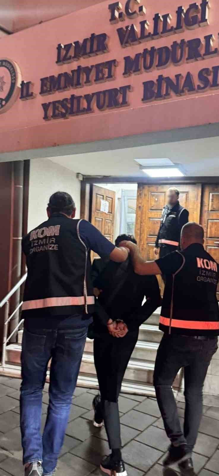 "KÖLN’ÜN BABASI" VE "CEHENNEM NECATİ" LAKAPLARIYLA TANINAN SUÇ ÖRGÜTÜ LİDERİ COŞKUN NECATİ ARABACI...