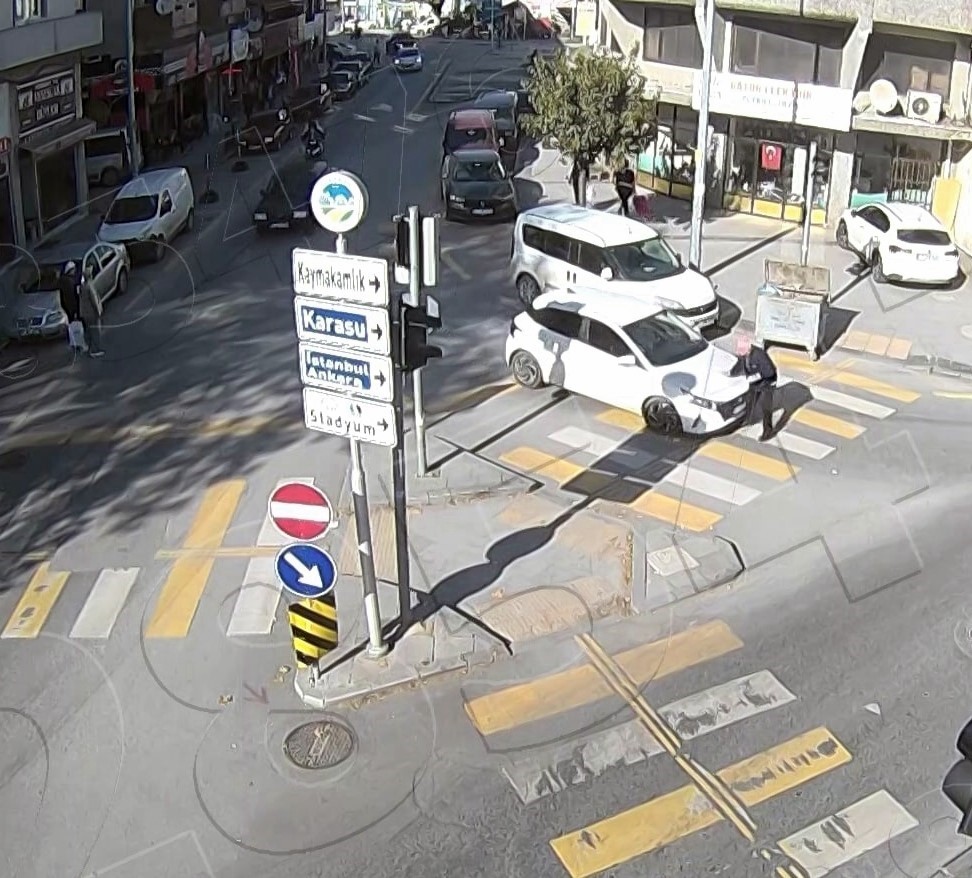 SAKARYA'DA DİKKATSİZLİK VE KURAL İHLALLERİ NETİCESİNDE EKİM AYI İÇERİSİNDE MEYDANA GELEN 3 AYRI...