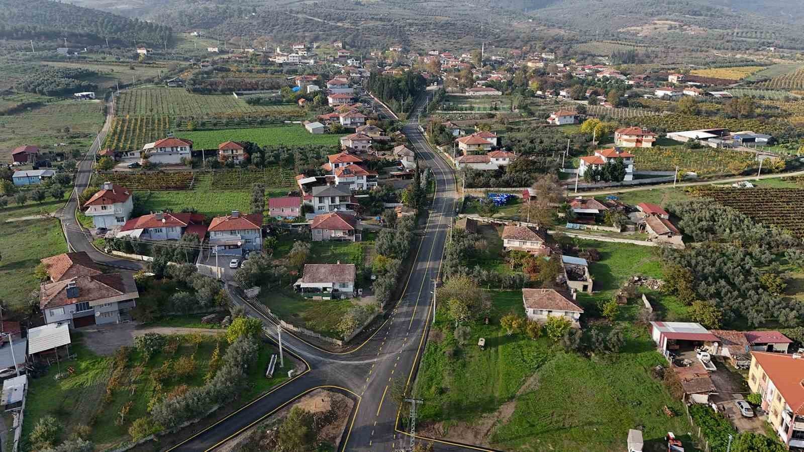 SAKARYA BÜYÜKŞEHİR BELEDİYESİ, PAMUKOVA KIRSAL MAHALLERİNDE BAŞLATTIĞI 16 KİLOMETRELİK SICAK...