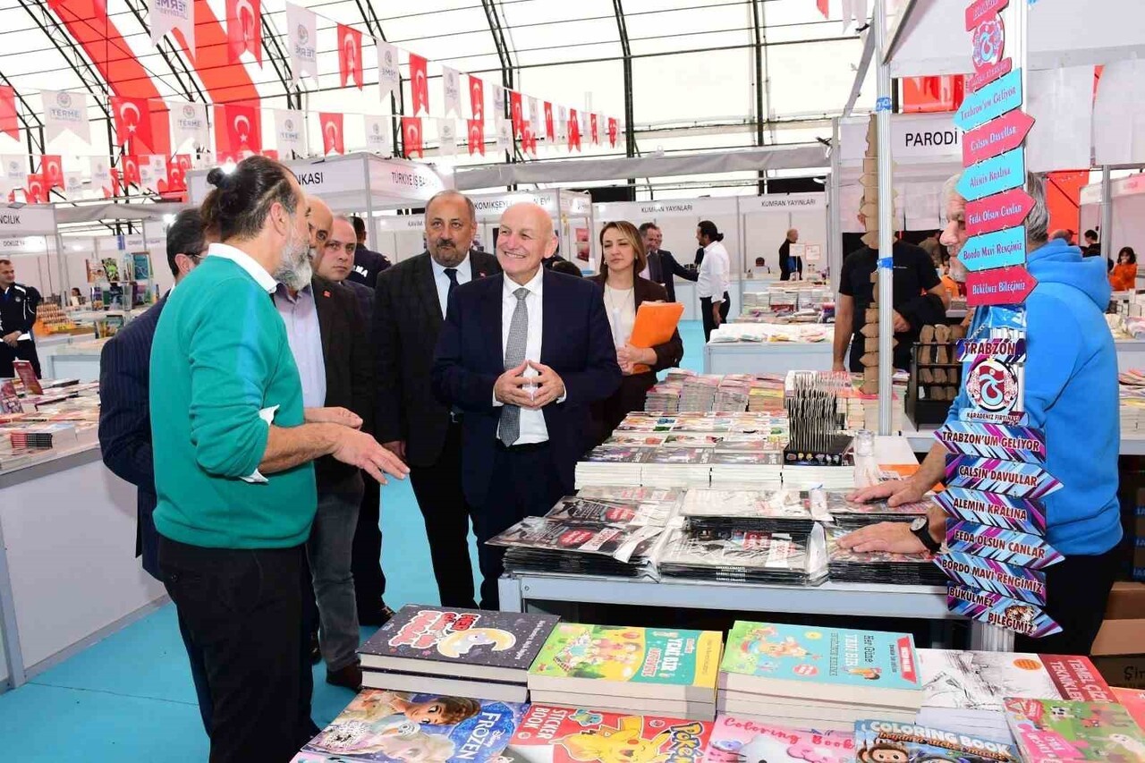 SAMSUN'UN TERME BELEDİYESİ EV SAHİPLİĞİNDE DÜZENLENEN "CUMHURİYETİN IŞIĞINDA 2. TERME KİTAP...