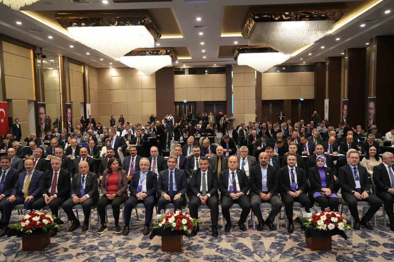 SAMSUN BÜYÜKŞEHİR BELEDİYESİ EV SAHİPLİĞİNDE DÜZENLENEN AK PARTİ YEREL YÖNETİMLER BÖLGE...