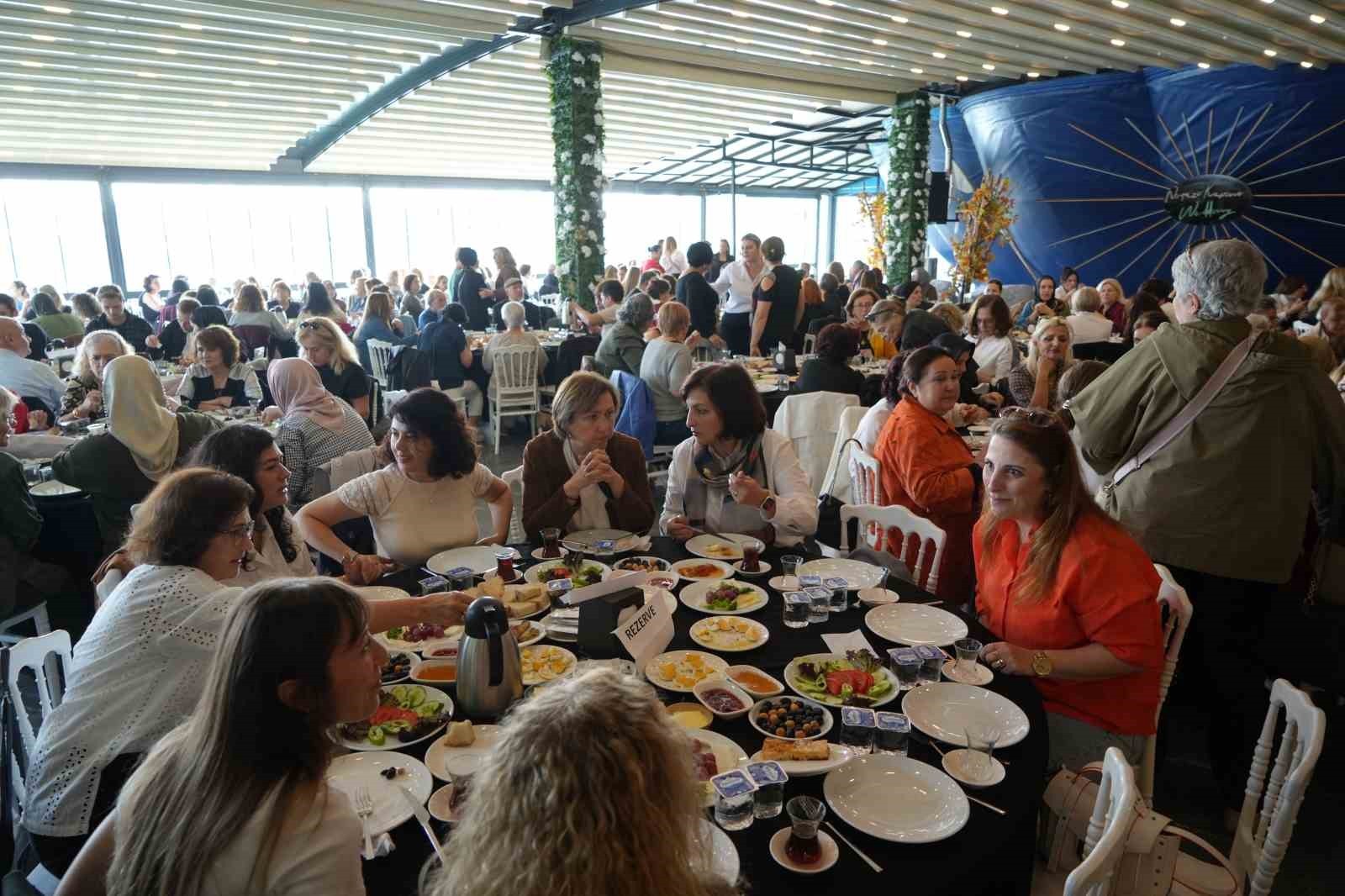 SAMSUN’DA LÖSEMİLİ ÇOCUKLAR YARARINA KAHVALTI ETKİNLİĞİ DÜZENLENDİ.