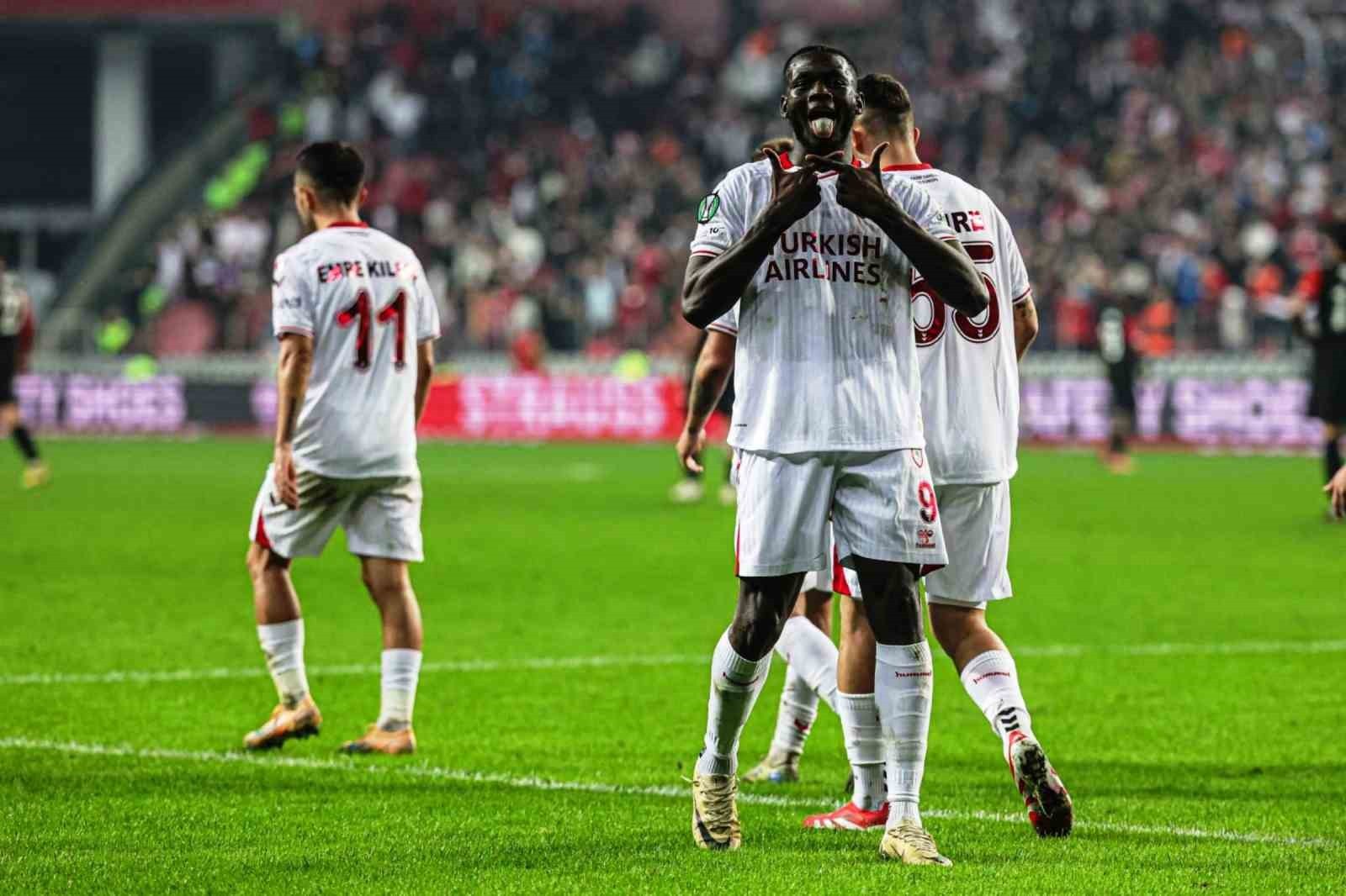 SAMSUNSPOR, UEFA KONFERANS LİGİ 3. HAFTA MAÇLARINDAN SONRA LİDERLİĞE YÜKSELDİ.