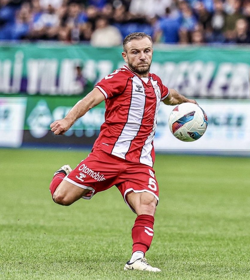 SAMSUNSPORLU CELİL YÜKSEL