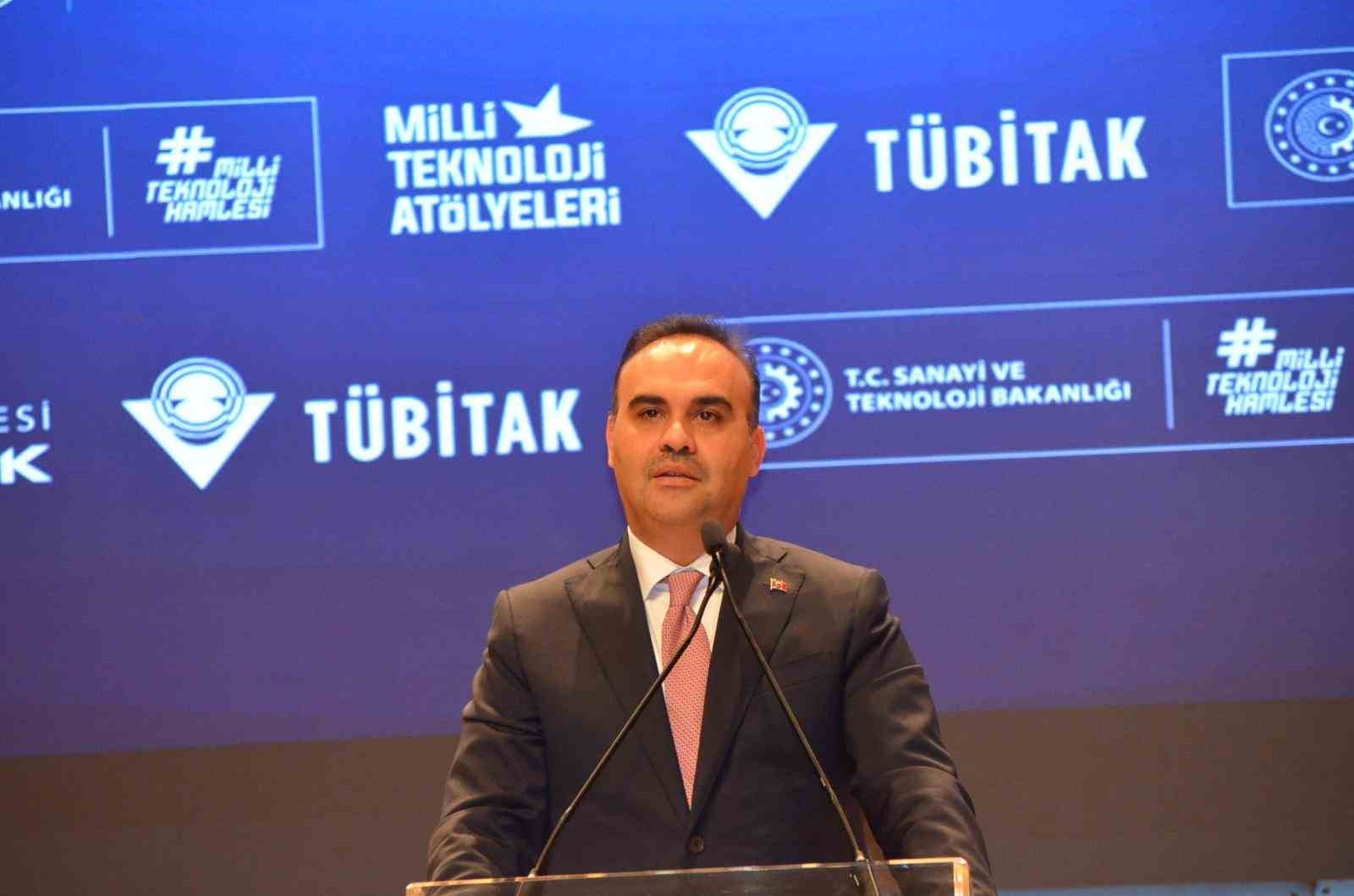 SANAYİ VE TEKNOLOJİ BAKANI MEHMET FATİH KACIR