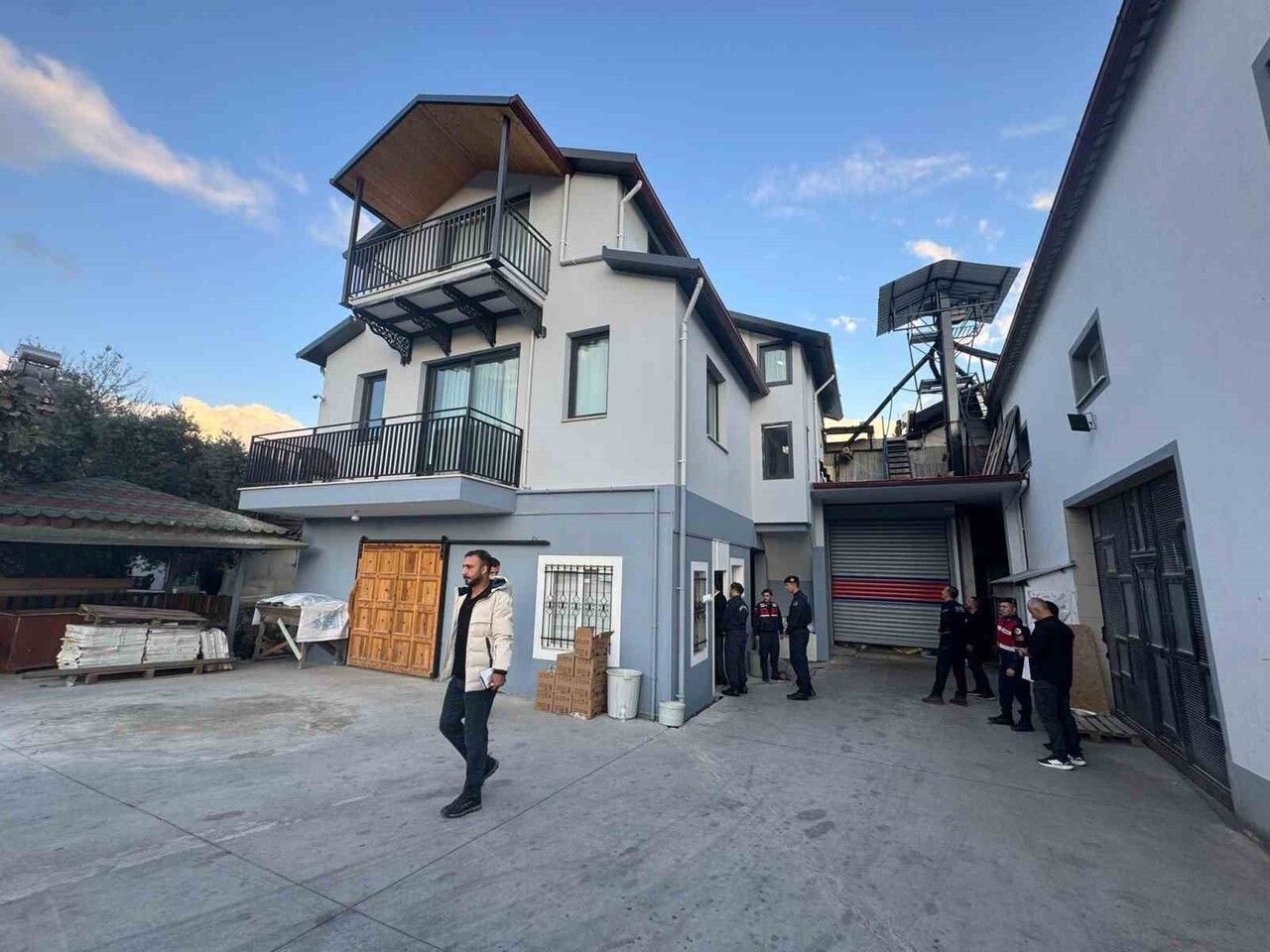 SEYDİKEMER’DE ZEHİRLENME VAKASI SONRASI AFAD VE BİLİRKİŞİ HEYETİ’NDEN İNCELEME