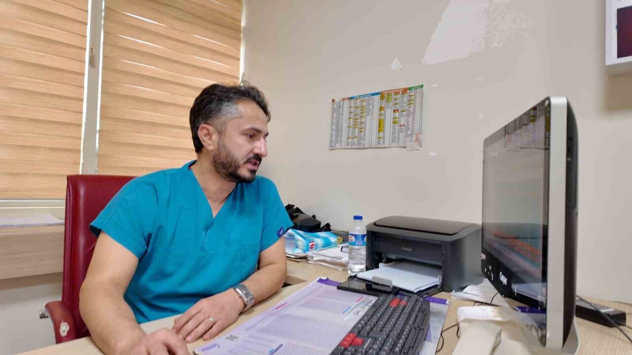 SİİRT EĞİTİM VE ARAŞTIRMA HASTANESİNDE ÇOCUK CERRAHİSİ UZMANI OP. DR. MESUT SİĞA, SÜNNETİN ÇOCUĞUN...