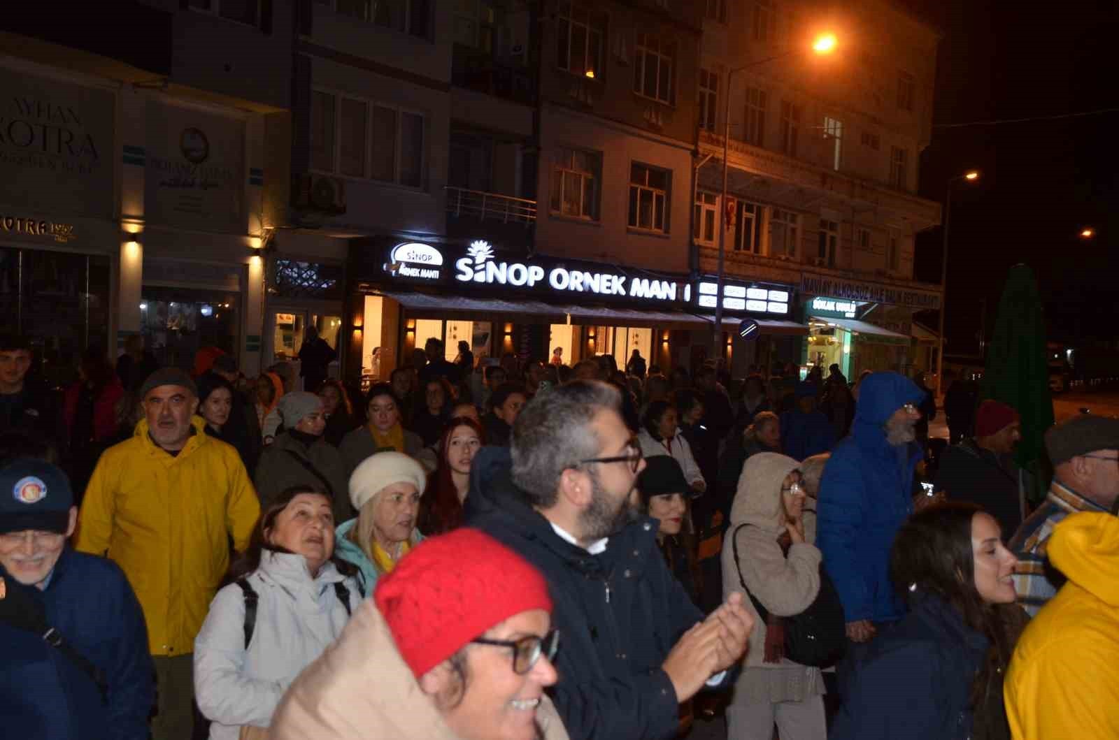 SİNOP'TA BU YIL 6'NCISI GERÇEKLEŞTİRİLEN LAKERDA FESTİVALİ KAPSAMINDA GELENEKSEL HELESA ŞENLİĞİ...