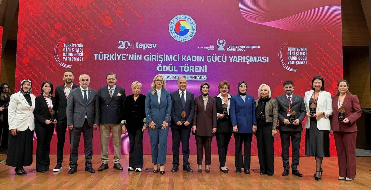 ŞOK MARKETLER "TÜRKİYE’NİN GİRİŞİMCİ KADIN GÜCÜ" YARIŞMASINDA "KADIN İSTİHDAMINI EN HIZLI ARTIRAN...