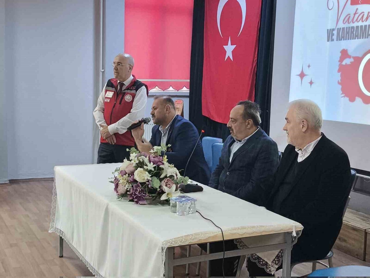 (SOLDAN SAĞA) GAZİ İMDAT ATAMAN, BARIŞ KALENDER VE SERKAN GÖKER İLE