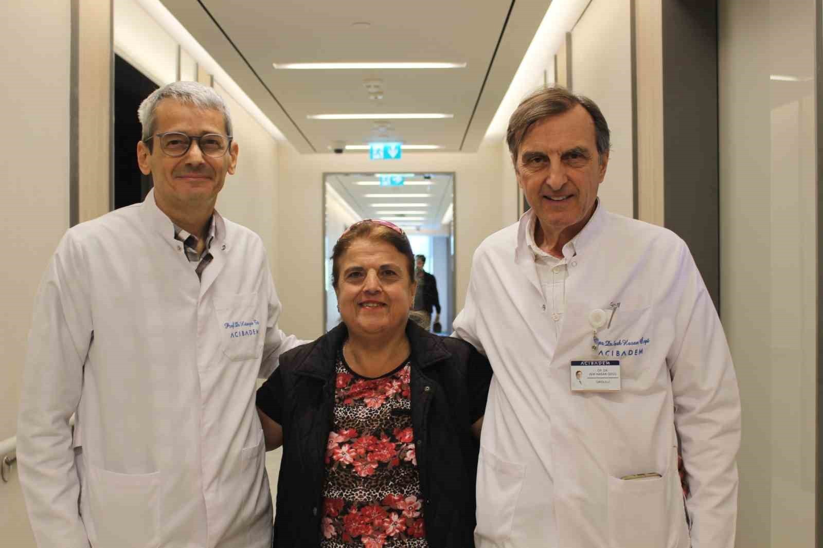 (SOLDAN SAĞA) PROF. DR. HÜSEYİN TÖZ, NURSEL DEMİREL, UZM. DR. IŞIK ÖZGÜ (2)