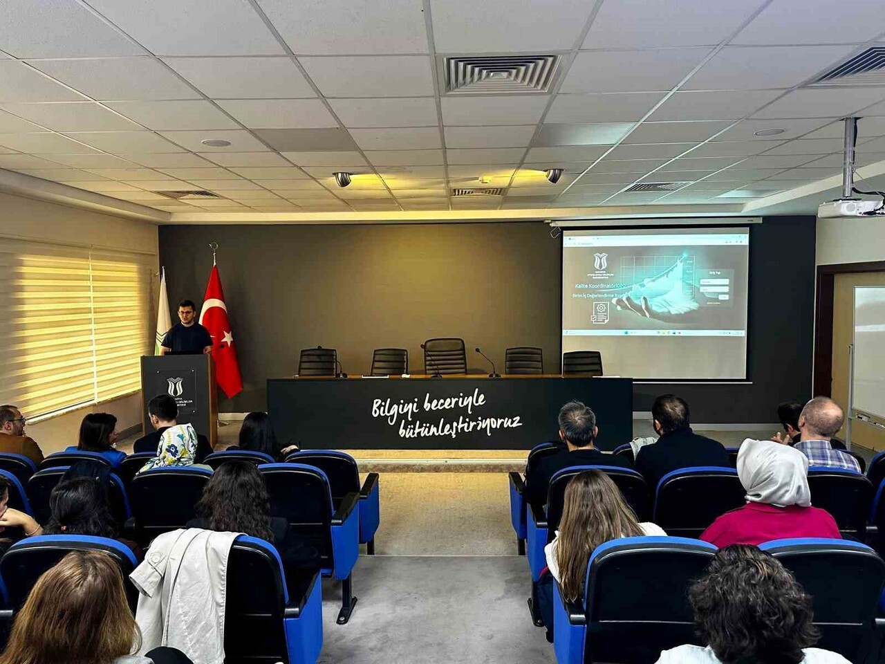 SUBÜ KALİTE KOORDİNATÖRLÜĞÜ, BİRİMLERİN İÇ KALİTE GÜVENCE SÜREÇLERİ İLE BİDR HAZIRLIKLARINI...