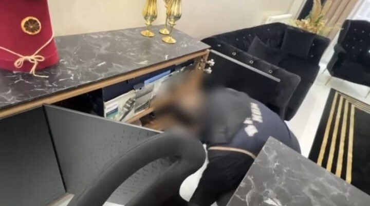 ŞÜPHELİLERE AİT ADRESLERDE ARAMA YAPILDI