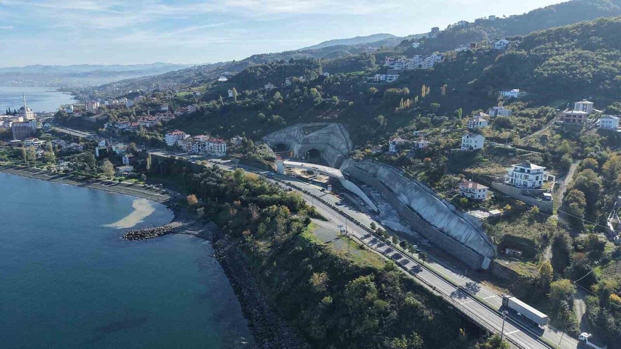 TABZON'UN ŞEHİR İÇİ VE TRANSİT TRAFİĞİNİ DÜZENLEMEK AMACIYLA PROJELENDİRİLEN VE 1 MAYIS 2023...