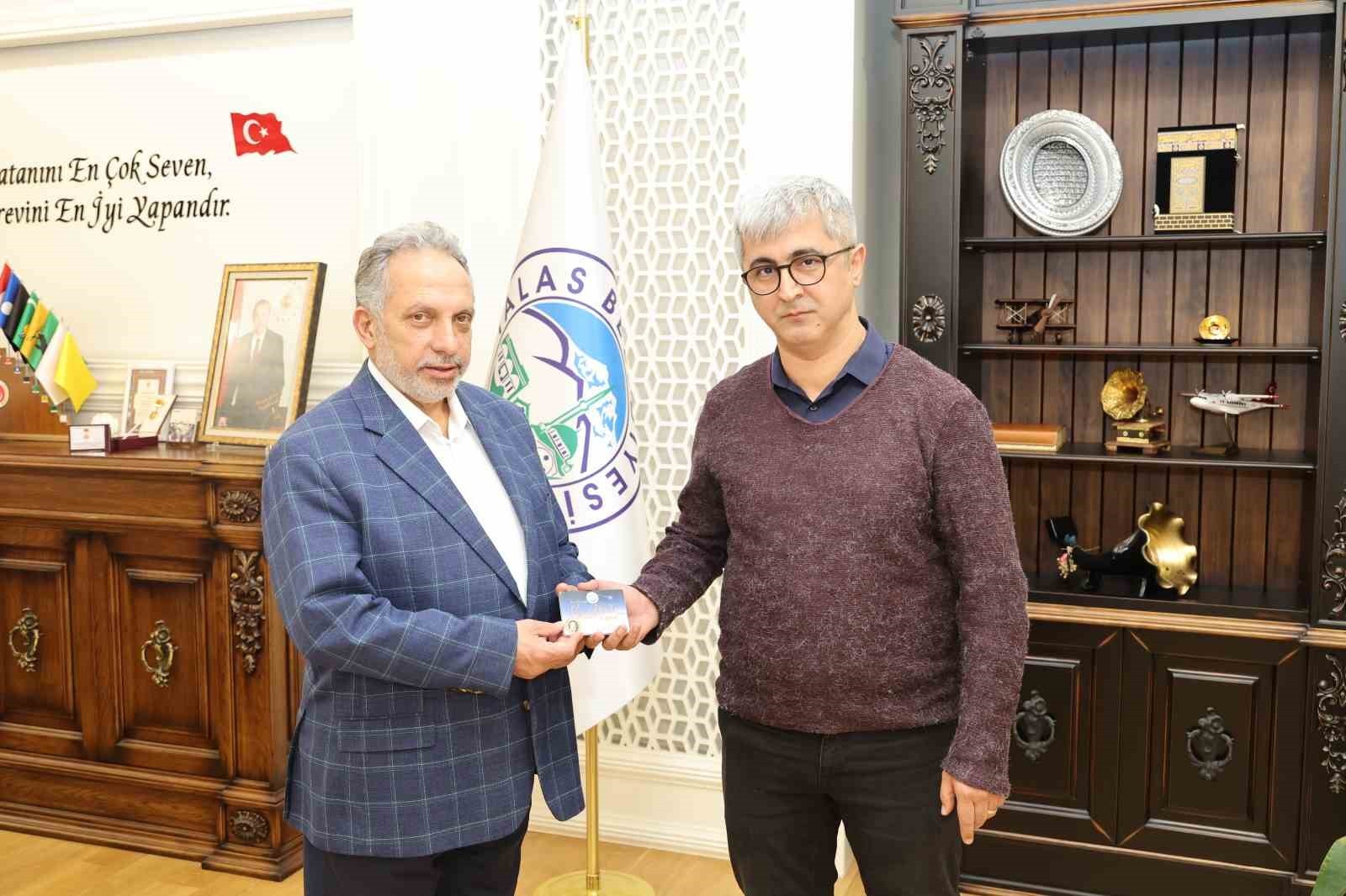 TALAS BELEDİYESİ; İLÇENİN MANEVİ DEĞERLERİNDEN 'MAVİ BONCUKLU CEMİL BABA’NIN' (CEMAL KAZAN)...