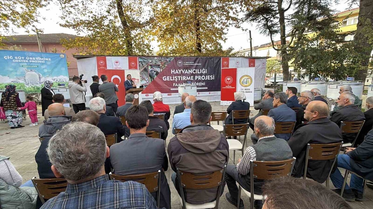 TARIM VE ORMAN BAKANLIĞI'NIN ÜLKE GENELİNDE HAYVANCILIĞI DESTEKLEME PROJELERİ KAPSAMINDA, DÜZCE'DE...