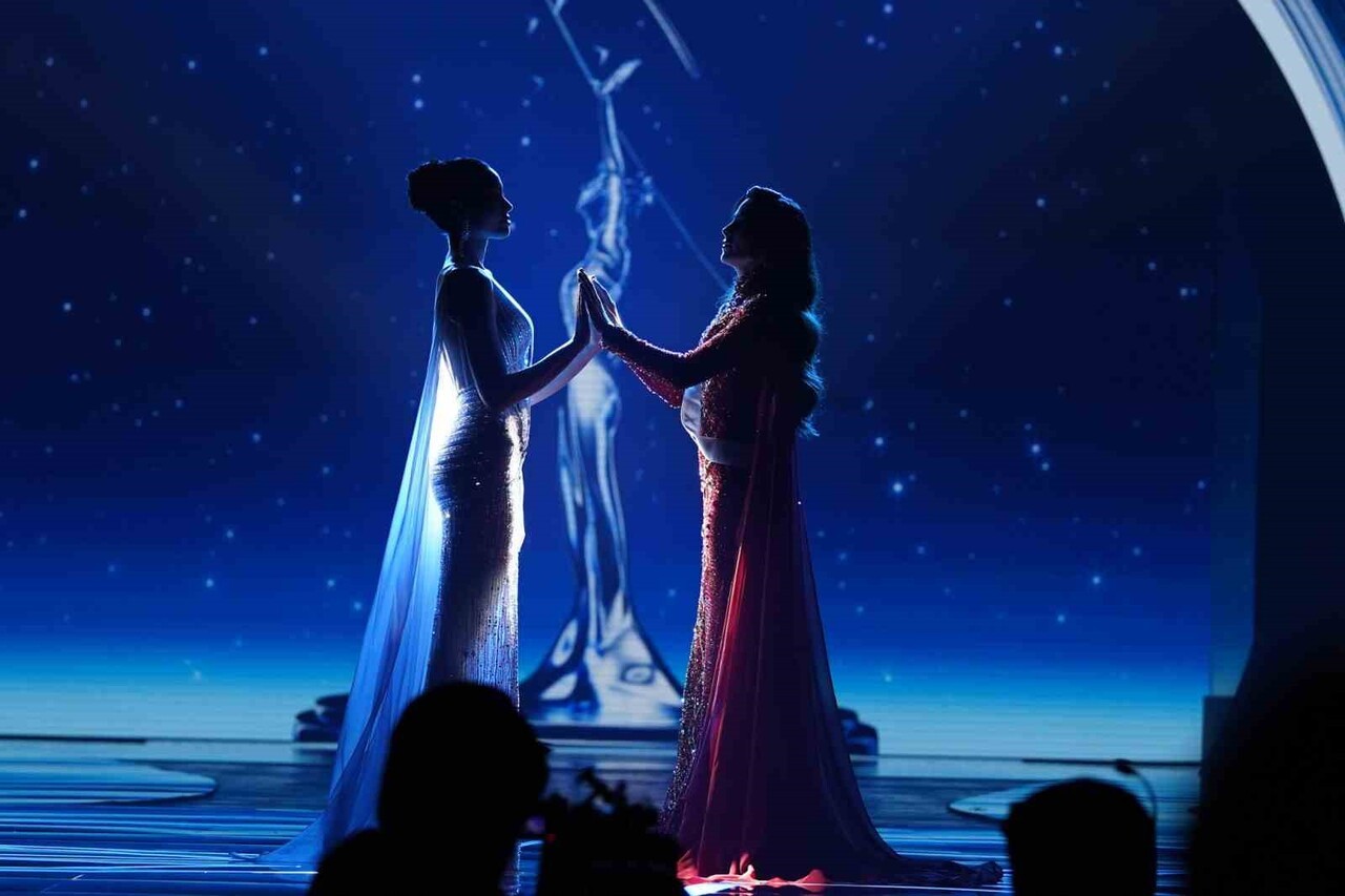 TAYLAND’DA FİNAL ETABI DÜZENLENEN MİSS UNİVERSE (KAİNAT GÜZELLİK YARIŞMASI) 2025'TE TACI...