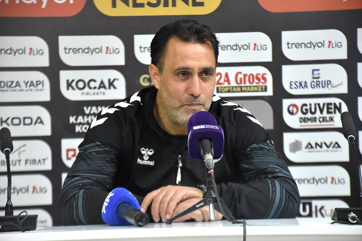 Trendyol 1. Lig'in 12. Haftasında İmaj Altyapı Vanspor ile Sakaryaspor, Van Atatürk Stadı'nda...