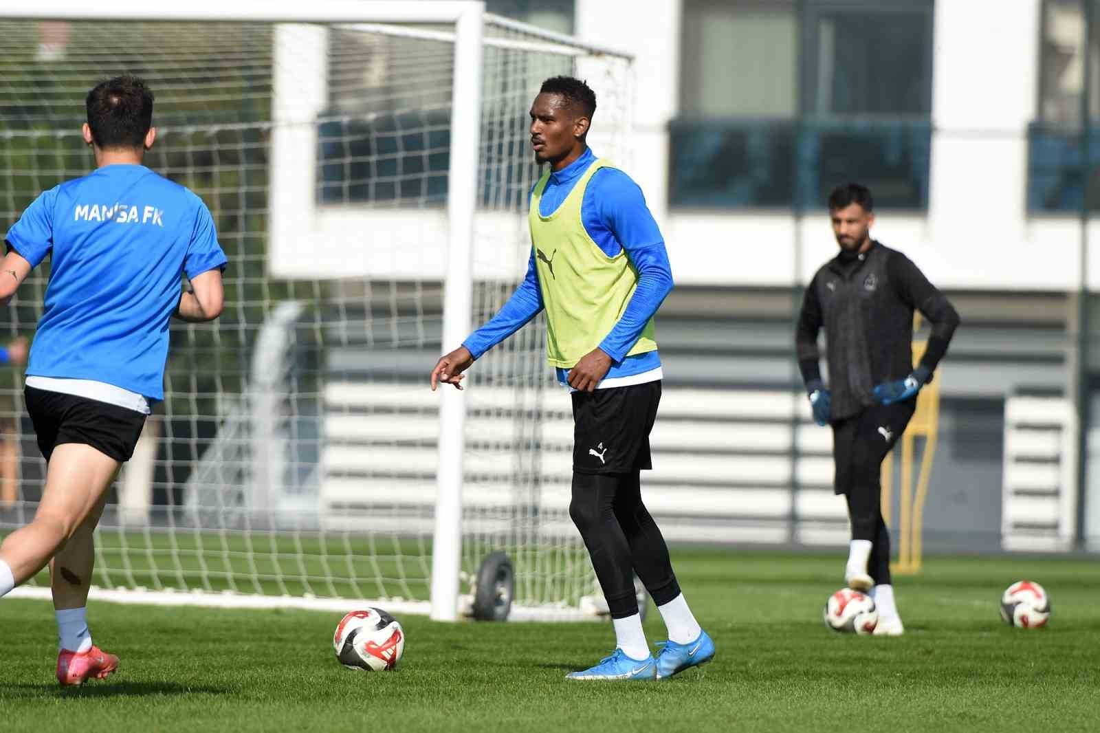 TRENDYOL 1. LİG’İN 13. HAFTASINDA DEPLASMANDA ÖZBELSAN SİVASSPOR İLE KARŞILAŞACAK OLAN MANİSA...