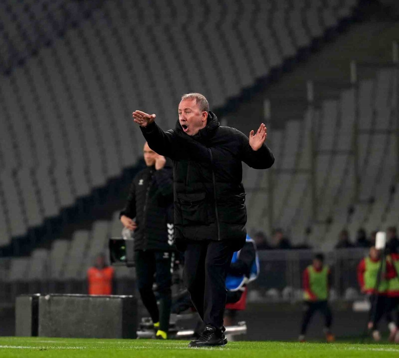 TRENDYOL SÜPER LİG’İN 14. HAFTASINDA BEŞİKTAŞ DEPLASMANDA KARŞILAŞTIĞI FATİH KARAGÜMRÜK'Ü 2-0...