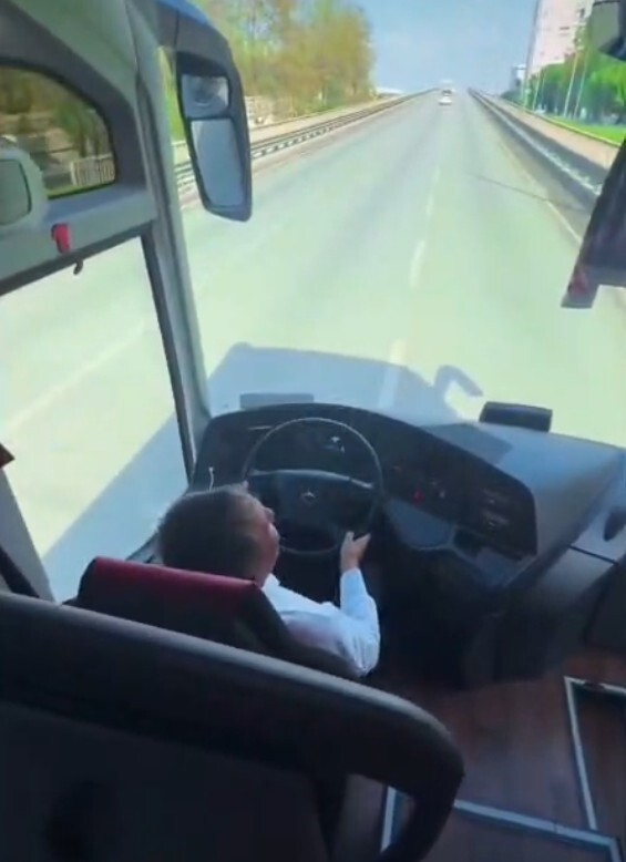 TÜMOSAN KONYASPOR-HESAP.COM ANTALYASPOR DEPLASMANINA GİDEN VE İÇİNDE  ANTALYASPOR TARAFTARLARININ...