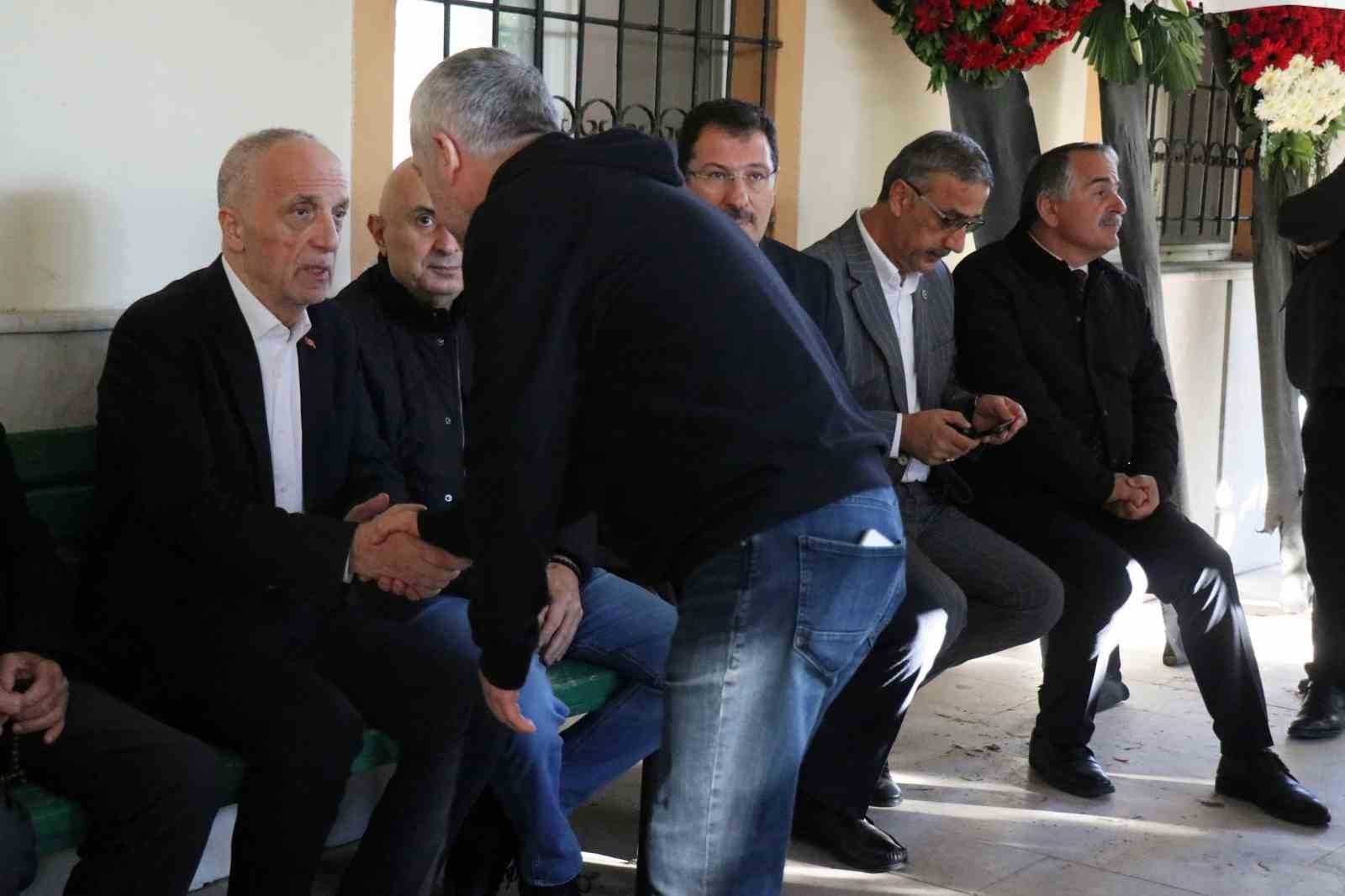 TÜRK-İŞ GENEL BAŞKANI ERGÜN ATALAY’IN HAYATINI KAYBEDEN 92 YAŞINDAKİ KAYINVALİDESİ HATİCE KUBULAY...