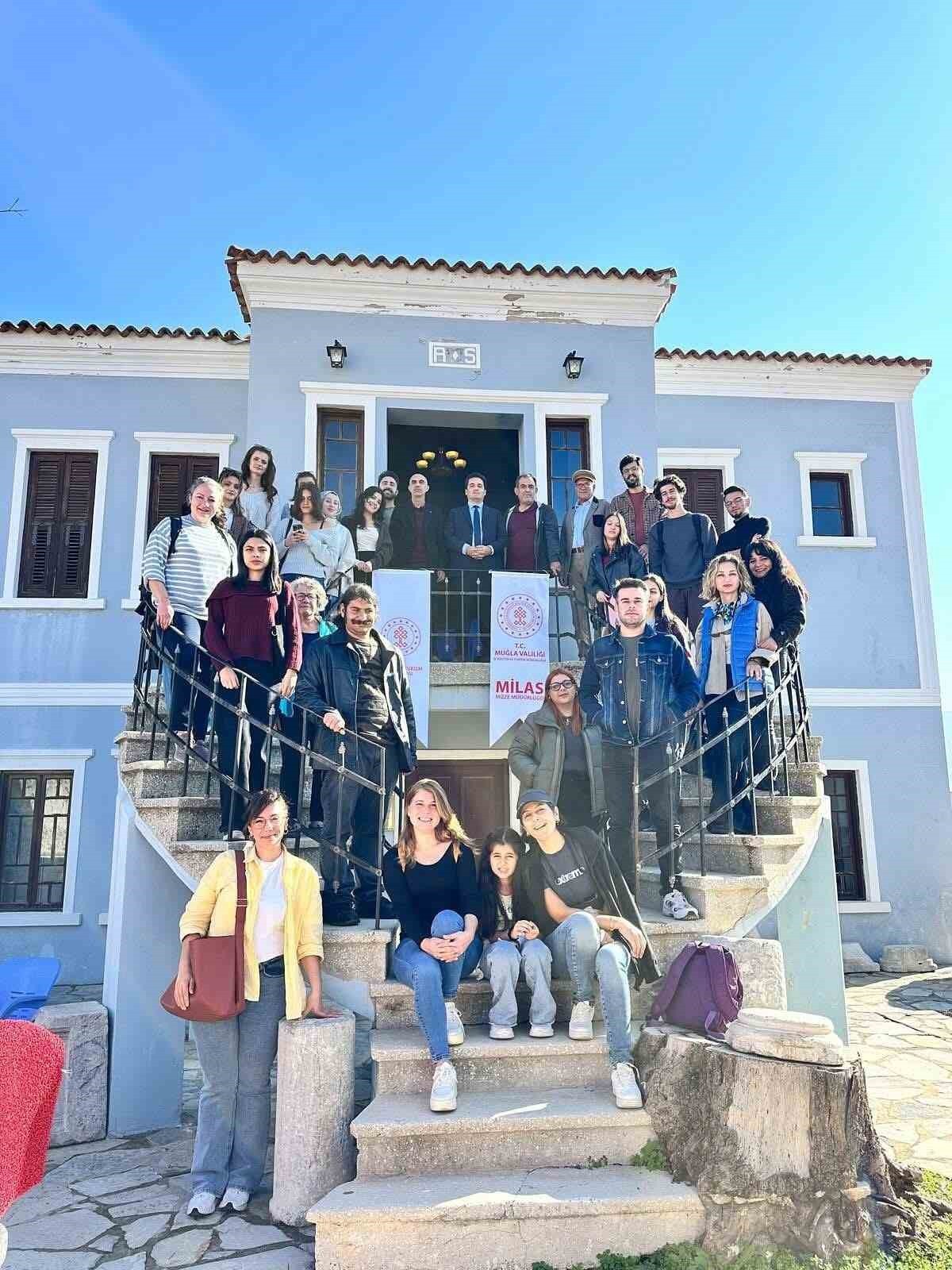 ULUSLARARASI KÜLTÜR VARLIKLARININ YASADIŞI KAÇAKÇILIĞIYLA MÜCADELE GÜNÜ KAPSAMINDA MİLAS MÜZE...