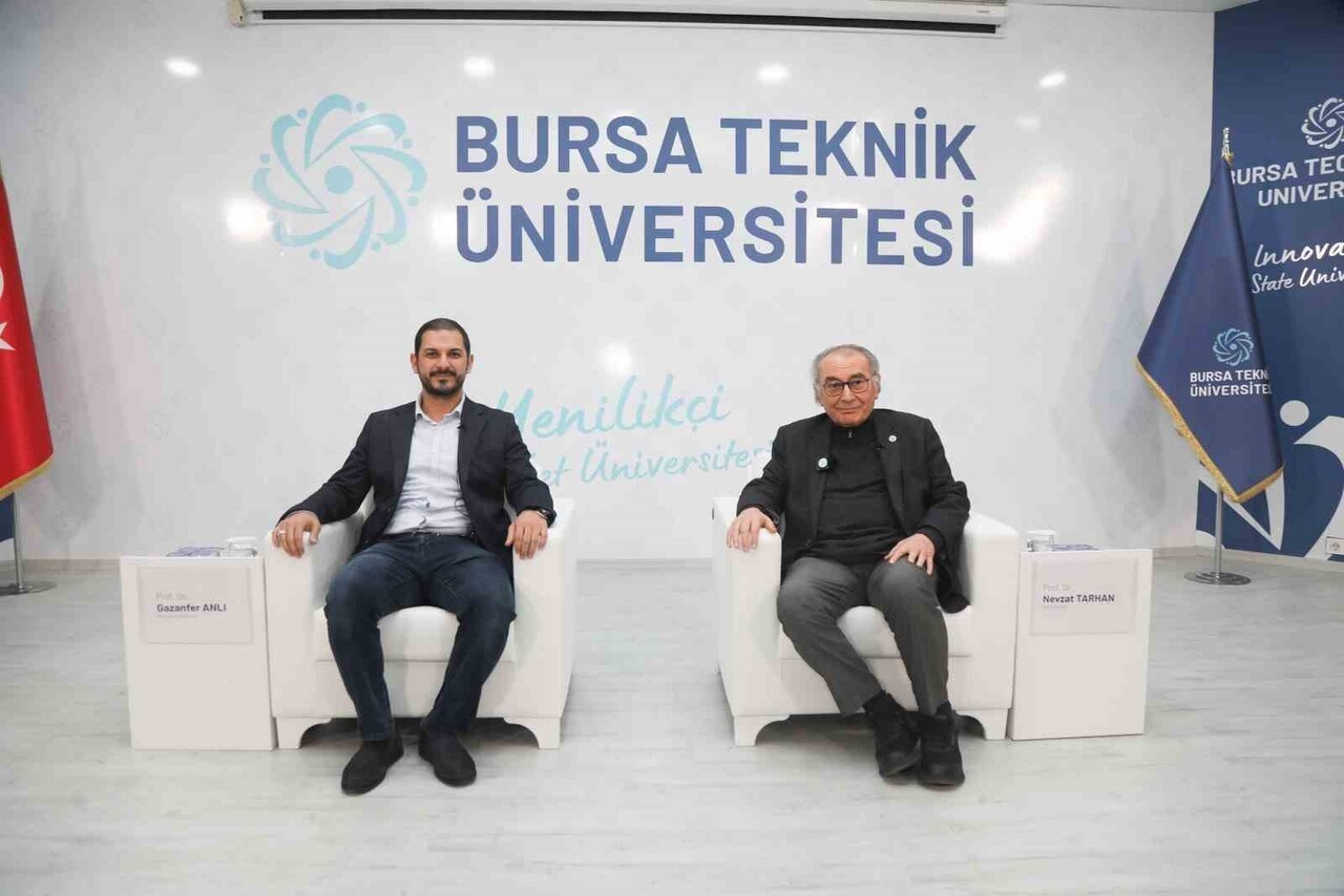 ÜNLÜ PSİKİYATRİST PROF. DR. NEVZAT TARHAN, BTÜ KONUŞMALARI’NDA YAPAY ZEKÂNIN İNSAN PSİKOLOJİSİ VE...