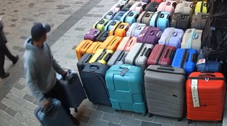 VALİZ HIRSIZLIĞI ANI