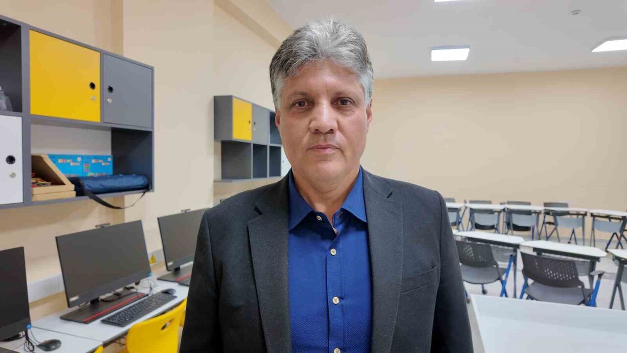 VELİLERDEN MAHFUZ YILMAZ, BUGÜNKÜ TOPLANTIDAN GAYET MEMNUN AYRILDIĞINI SİLE GETİREREK...