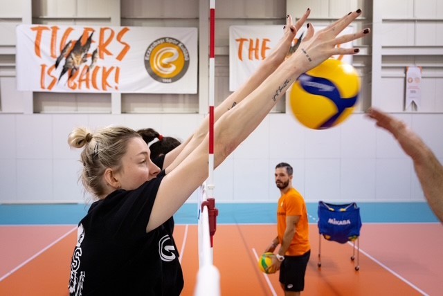 VODAFONE SULTANLAR LİGİ’NİN 5. HAFTASINDA YARIN ECZACIBAŞI DYNAVİT İLE FENERBAHÇE ARASINDA...