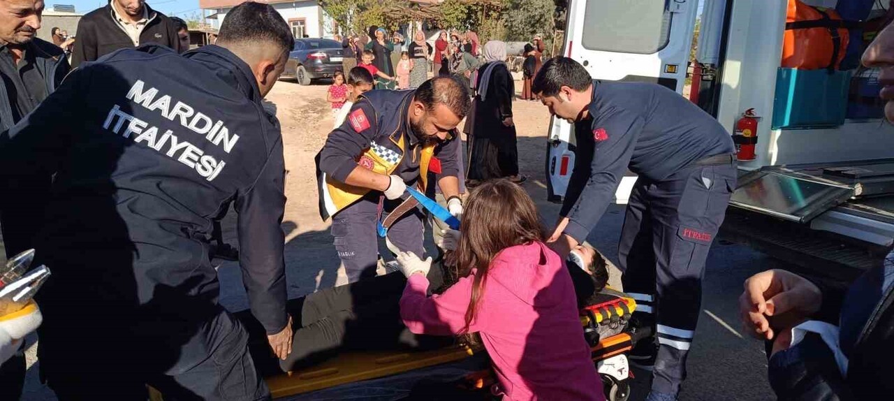 YARALILAR MARDİN EĞİTİM VE ARAŞTIRMA HASTANESİNE KALDIRILDI.
