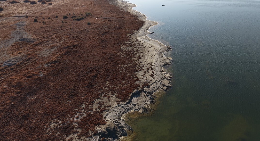 YER ÜSTÜ SULARI GİBİ YER ALTI SULARINDA DA BİLİNÇSİZ KULLANILMASI SONUCU YOK OLMA TEHLİKESİ İLE...