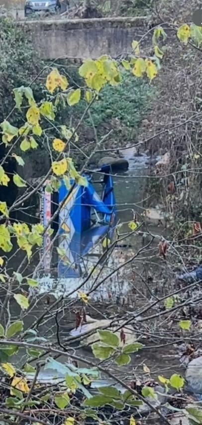 ZONGULDAK'IN GÖKÇEBEY İLÇESİNDE PAT-PAT TABİR EDİLEN TARIM ARACI; TEKERLEĞİNİN YERİNDEN ÇIKMASI...