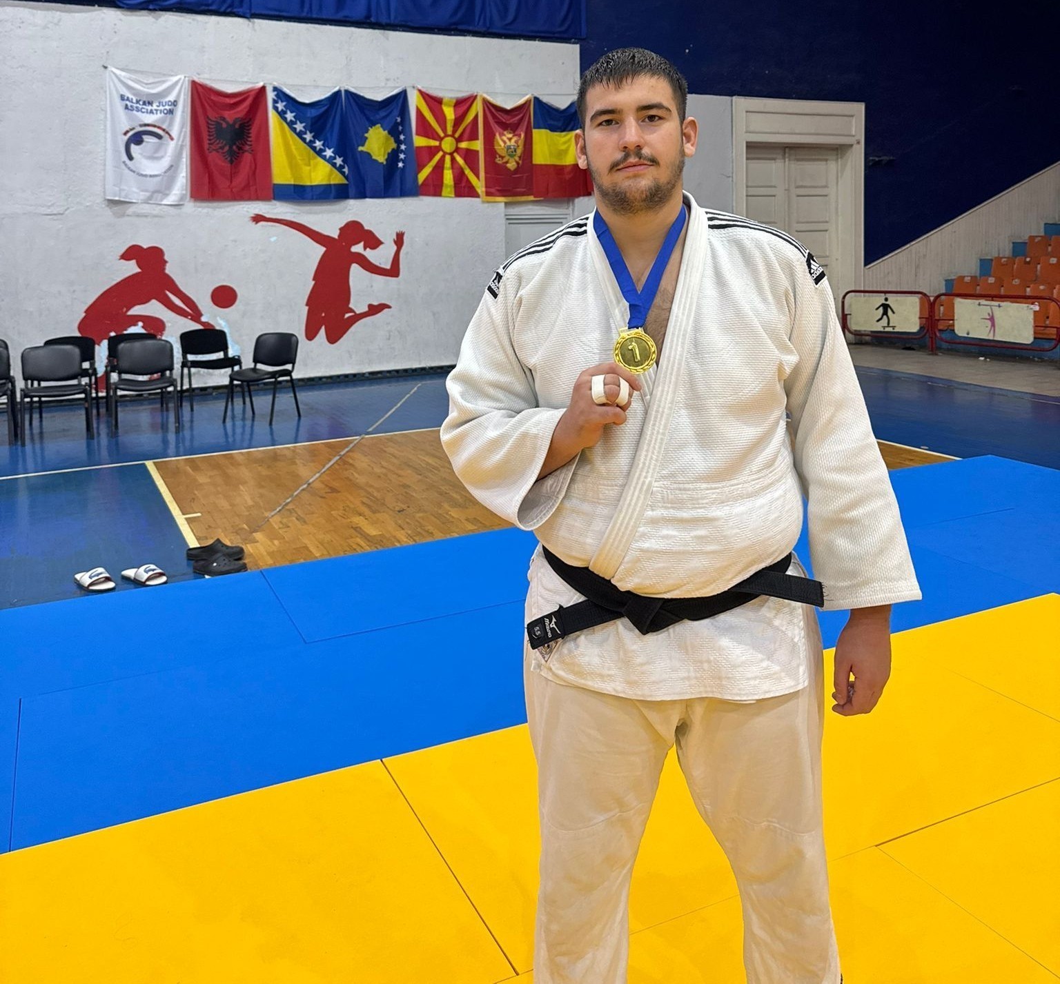 ZONGULDAK BÜLENT ECEVİT ÜNİVERSİTESİ (BEUN) SPOR BİLİMLERİ FAKÜLTESİ ANTRENÖRLÜK BÖLÜMÜ ÖĞRENCİSİ...